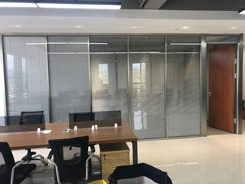 博韻貿易智慧城辦公室隔斷案例 博韻貿易智慧城辦公室隔斷案例