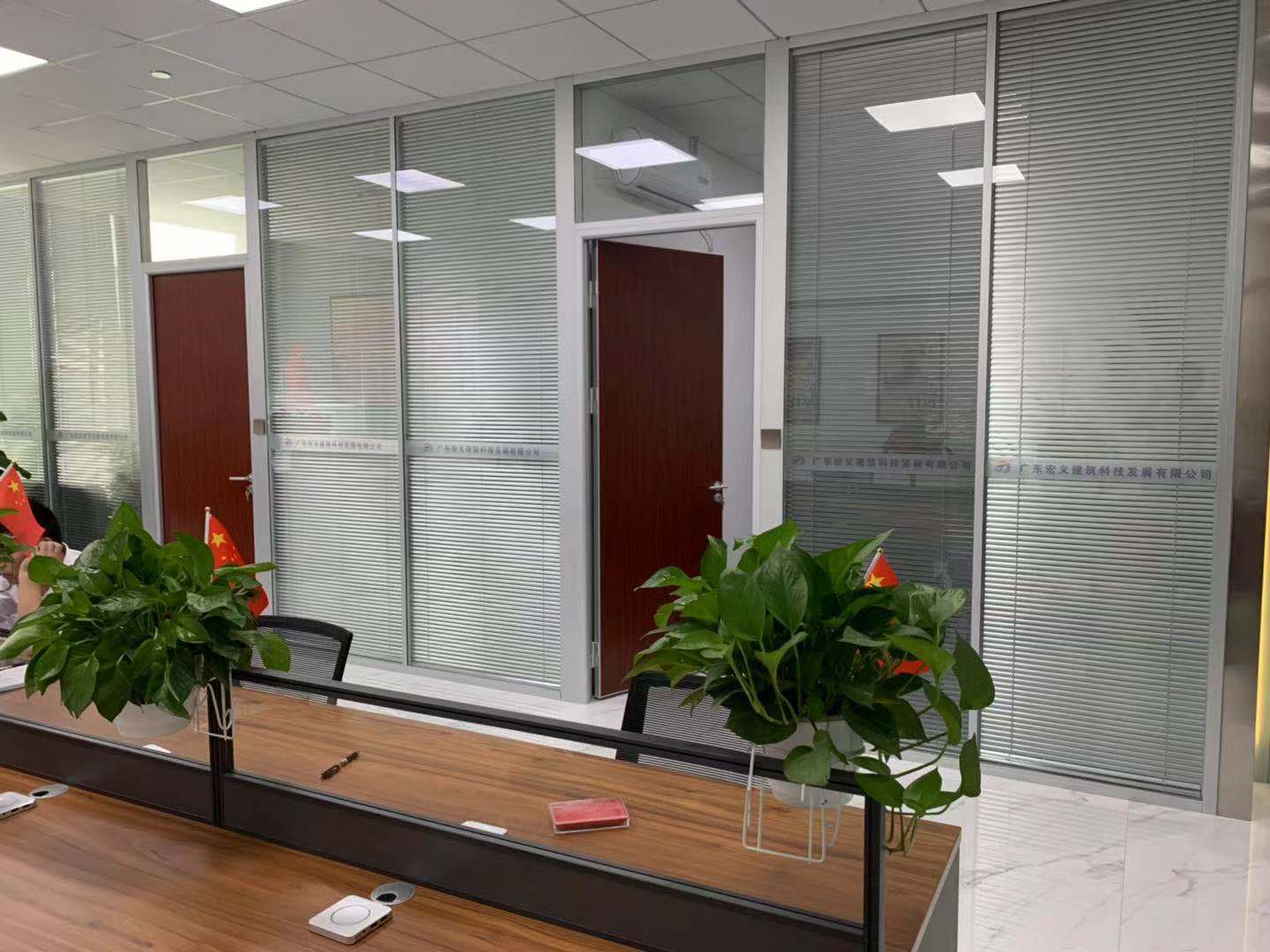 玻璃隔斷 玻璃隔斷