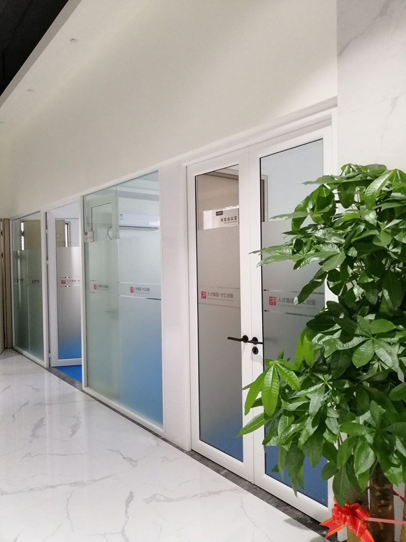 鋁合金玻璃門 鋁合金玻璃門